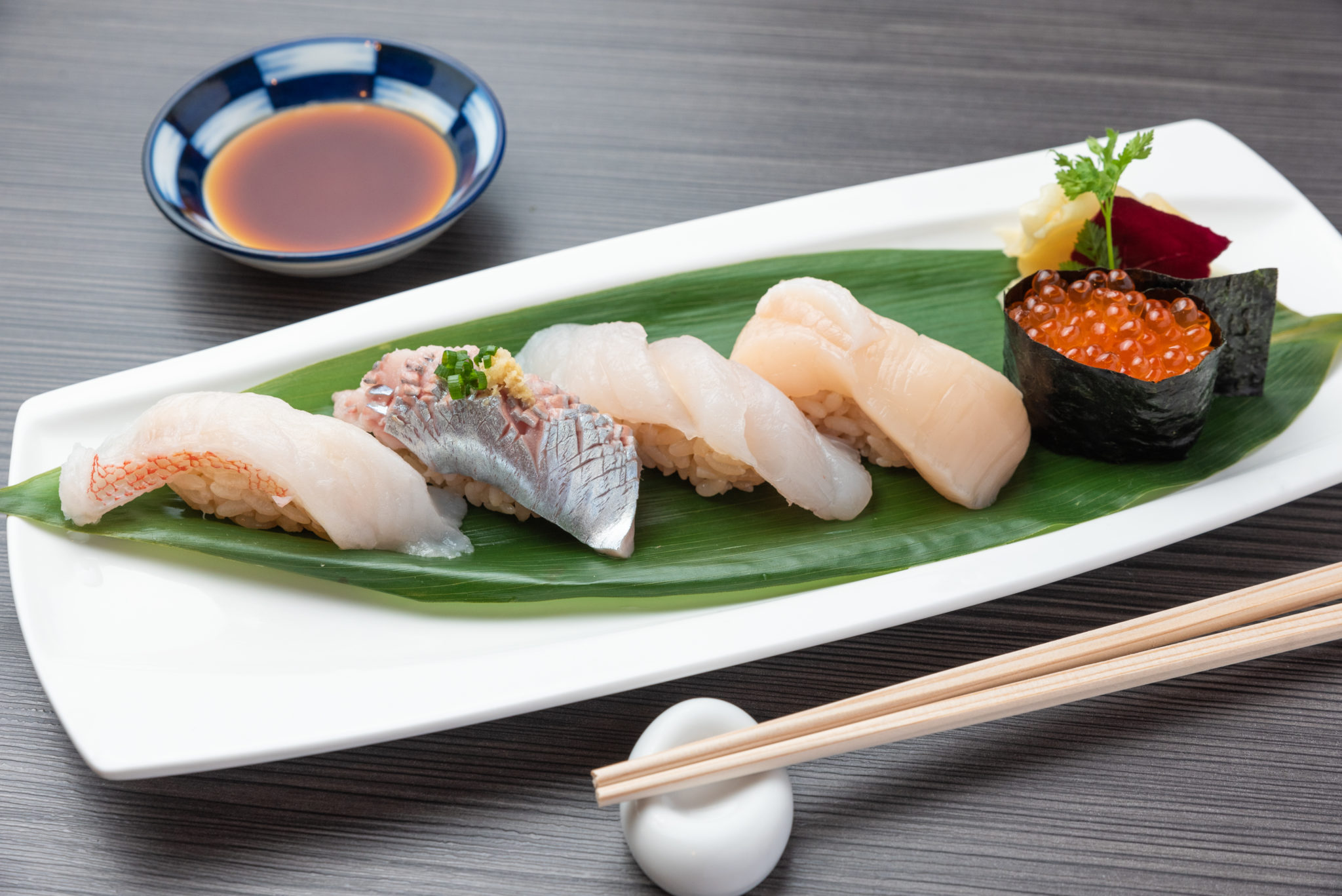 Read more about the article SUSHI BAR THE ∃ND-縁戸-