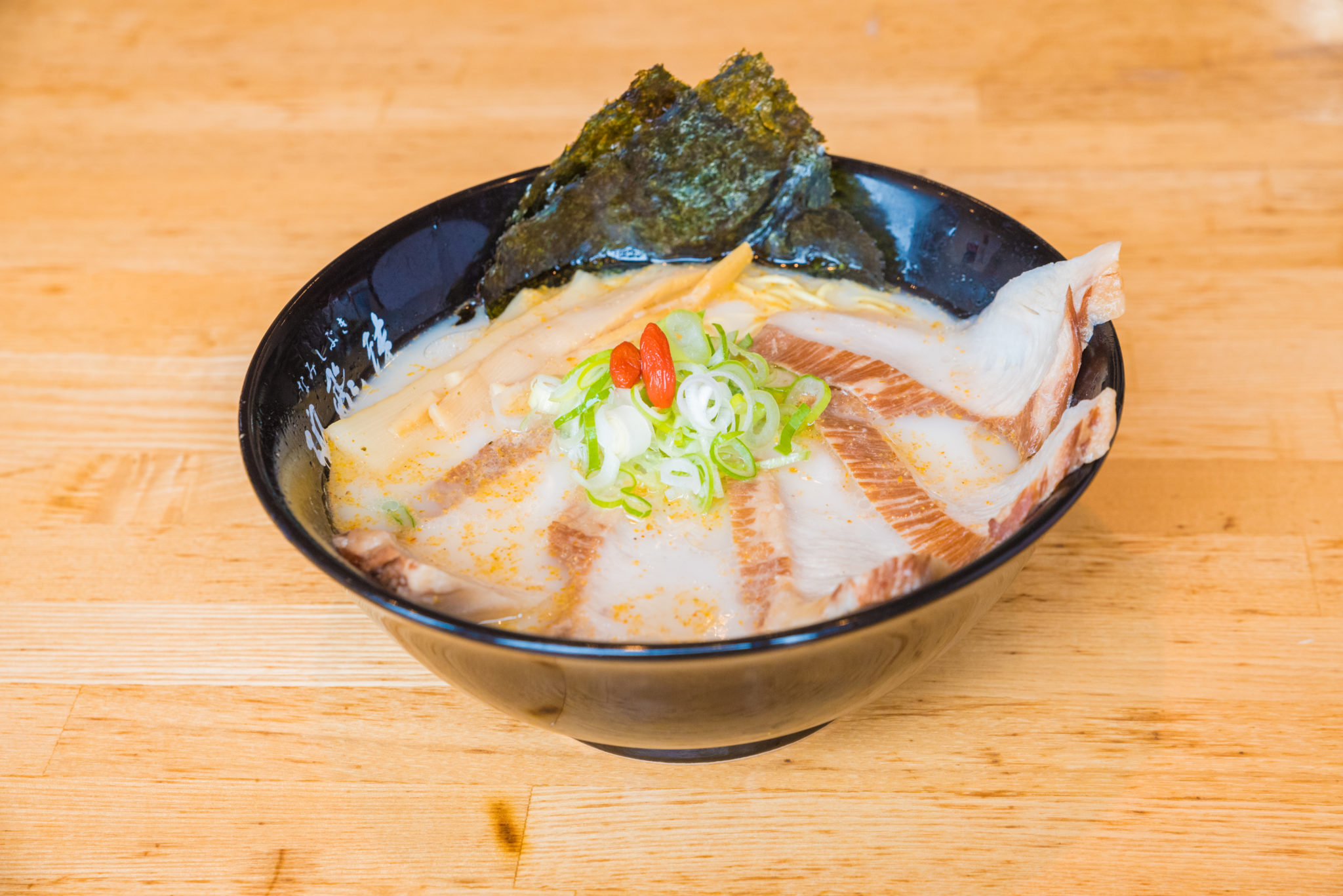 Read more about the article ラーメン波飛沫