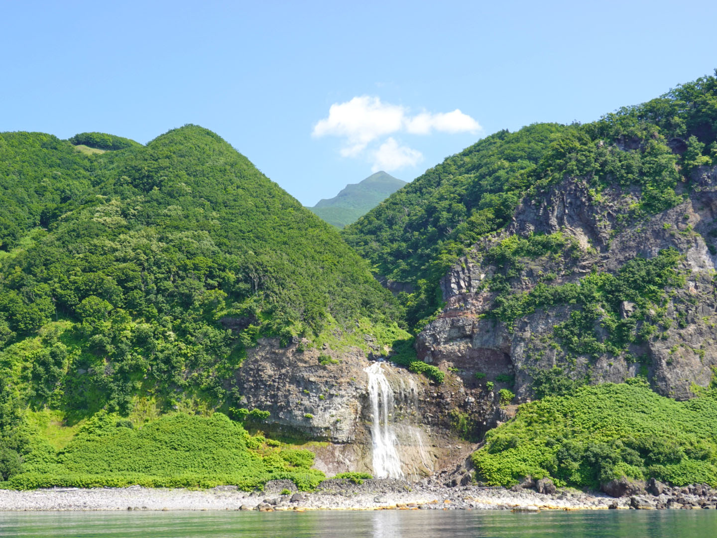 世界自然遺産 知床半島 ウトロで出会える自然風景 ひがし北海道スタイル 女子旅